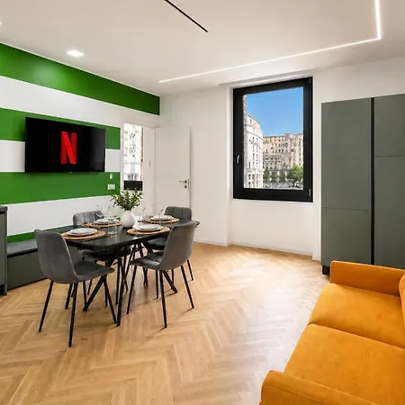 Luxury Piazza Dante - Design & Vista Centro Janov