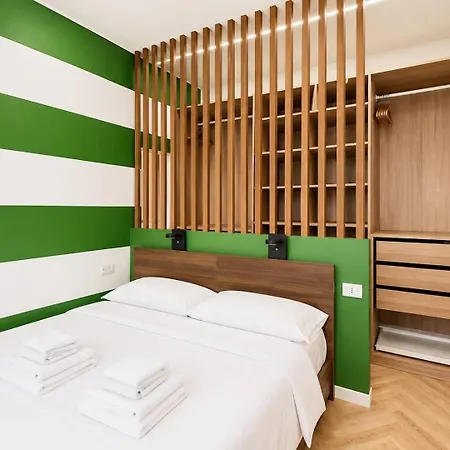 Luxury Piazza Dante - Design & Vista Centro Janov