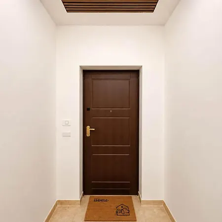 Luxury Piazza Dante - Design & Vista Centro *